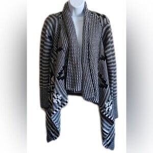 Geometric Knit Open-Front Cardigan